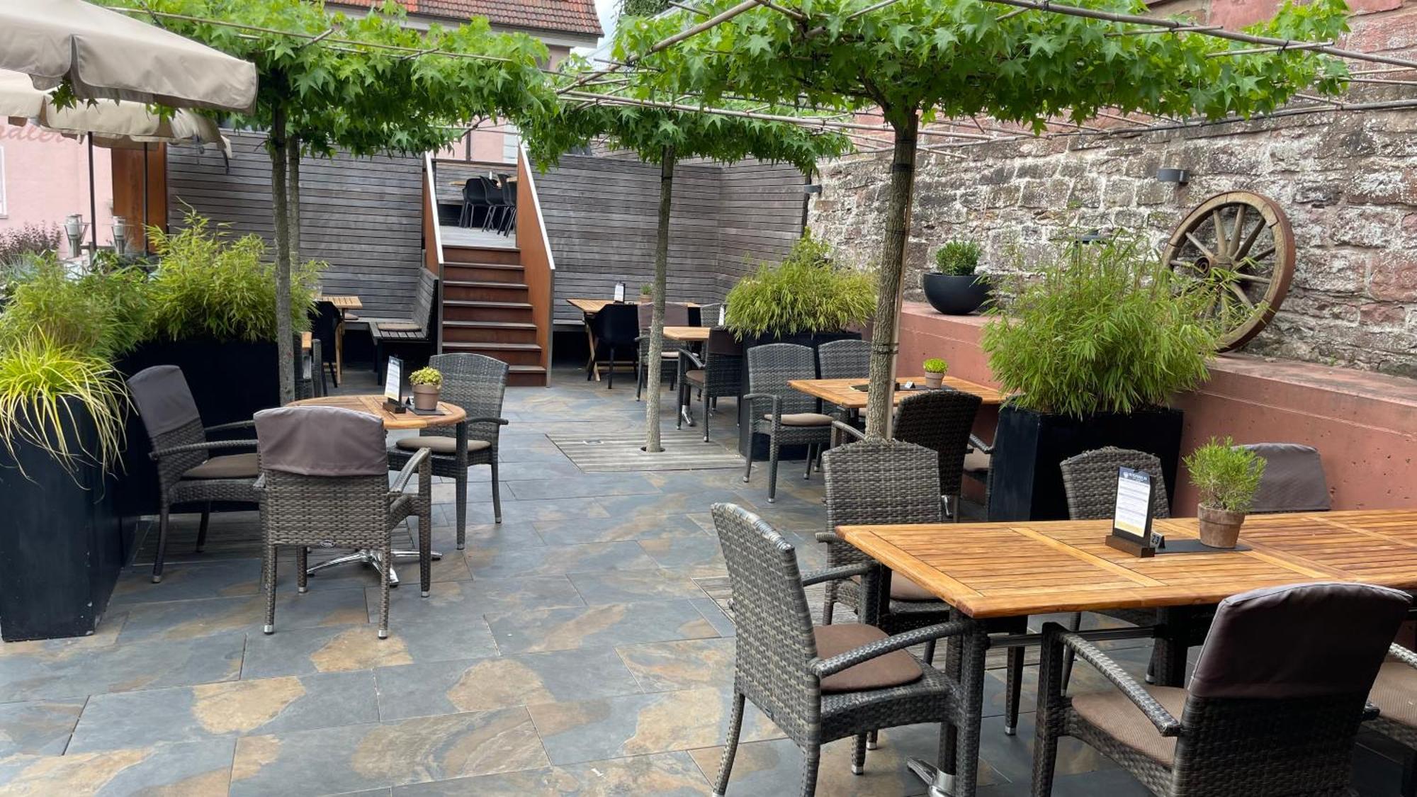 Hotel Restaurant Reichsadler Buchen  Esterno foto